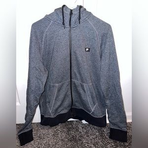 Men’s Large Nike Zip Up